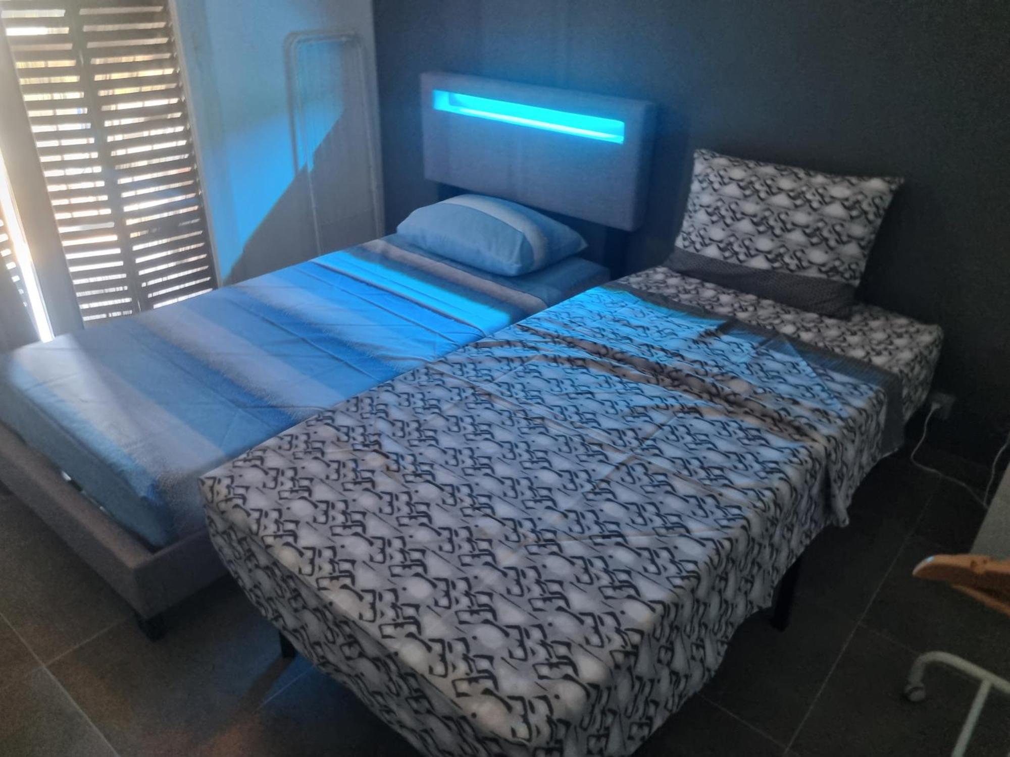 Chambre Privative Renove 2024, Climatisation, Tramway Sur Place , 12 Min Centre, 16 Min Plage, Apercu Lateral Mer, 2 Wc Avec 2 Salle De Bain, Private Room Renovated 2024, Air-Conditioned , Tram On Spot, 2 Toilets And 2 Bathrooms Nice Exterior photo